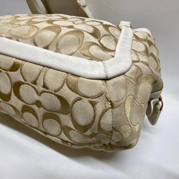 Coach Cricket 13604 Cream Tan Signature Shoulder Bag Purse Leather Trim TurnLock - Picture 7 of 15